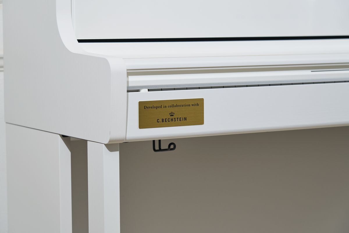 Casio AP-750 WE Digitalpiano mit neuer (Bechstein) AIR Grand Source Tonerzeugung