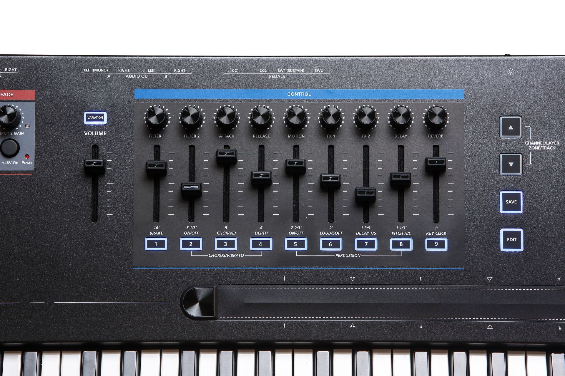 Kurzweil K2700  Synthesizer Workstation 