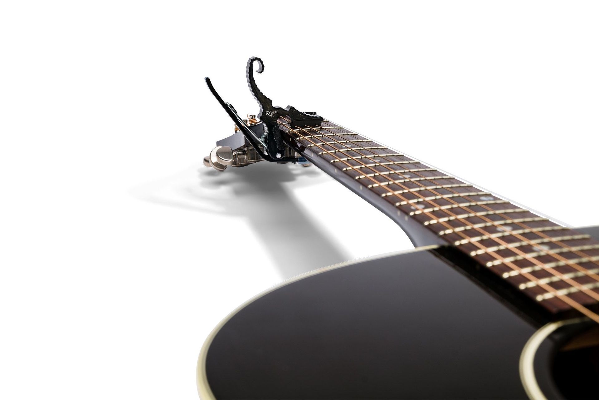 Kyser KG3BA Short Cut Capo für gewölbtes Griffbrett