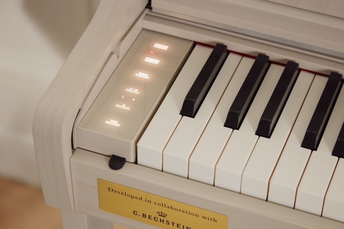 Casio AP-750 GB Digitalpiano mit neuer (Bechstein) AIR Grand Source Tonerzeugung