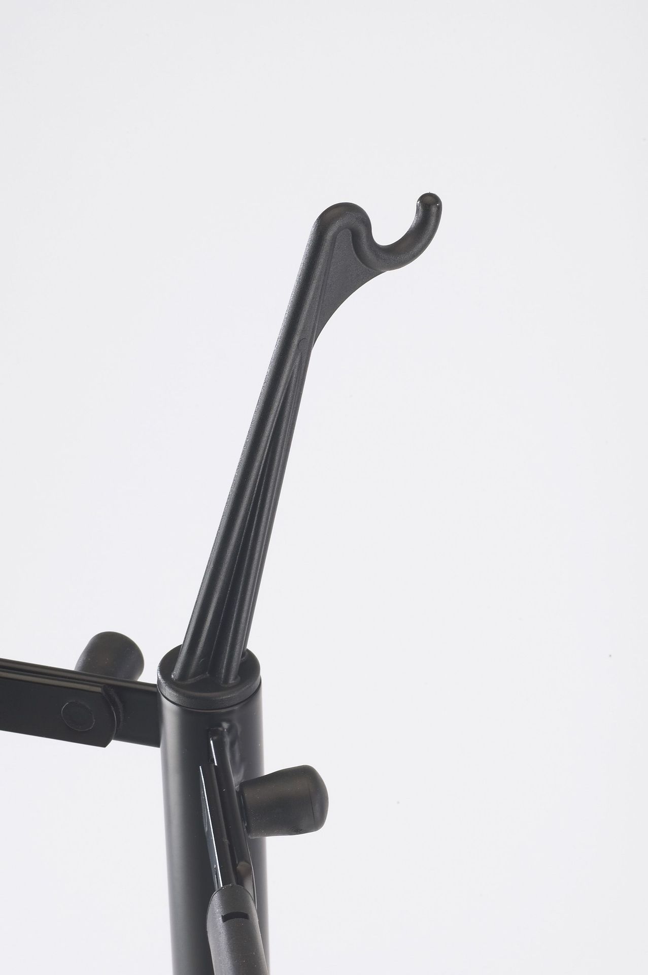 K&M 141/1 Celloständer 14110 neues Modell K&M 141/1 Celloständer 14110 neues Modell
