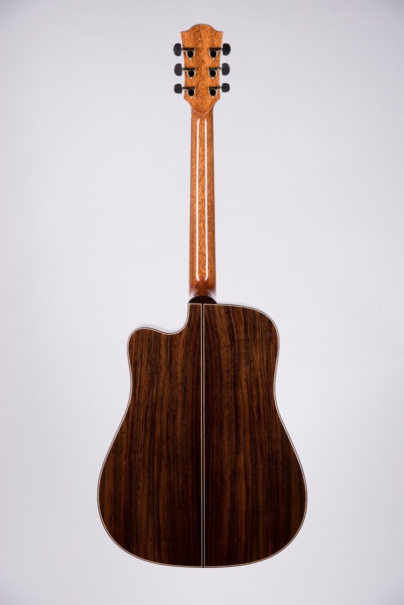 Duke D-PF-CUT-SOLID-AIR Westerngitarre mit Pickup vollmassive Bauweise