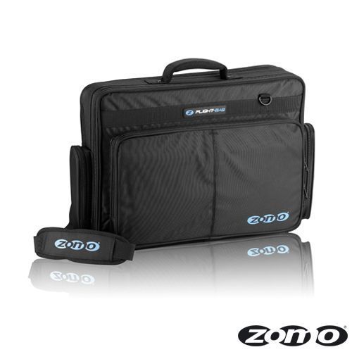 Zomo FlightBag Controller L mit dicker Polsterung für viele DJ-Controller