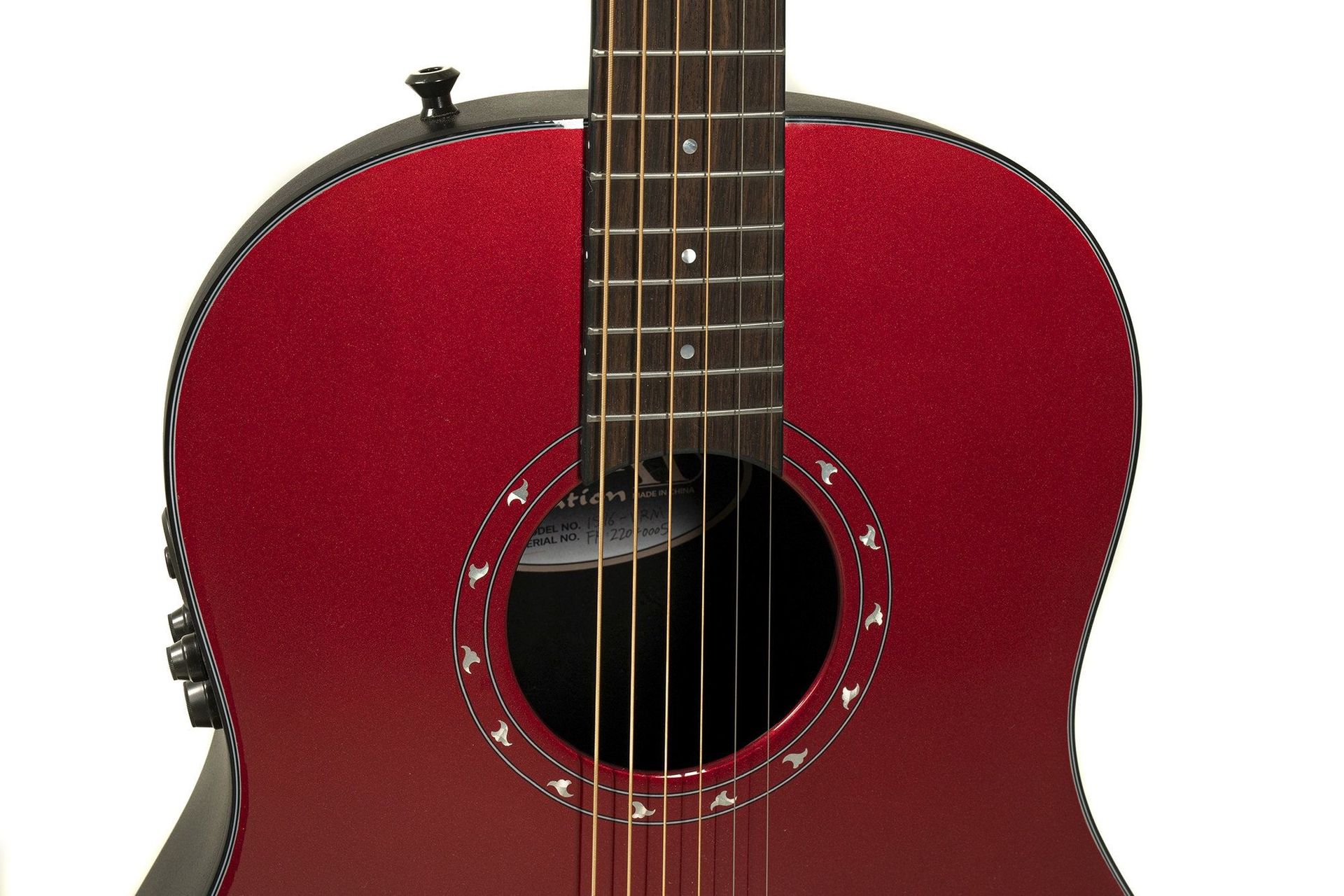 Ovation Ultra 1516DVRM-G Vampira Red  incl. Softbag_00051809_
