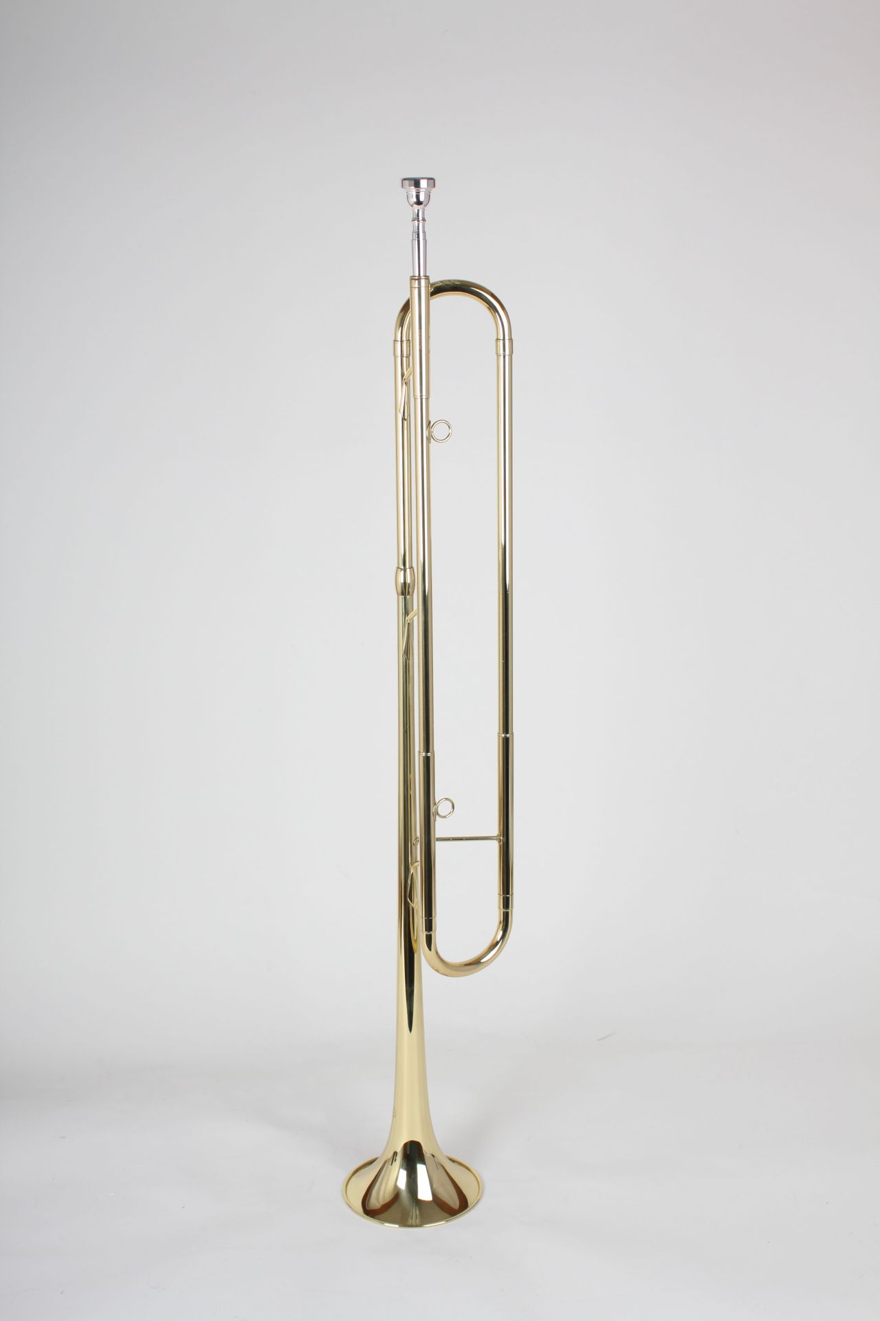 SWING Es-Fanfare FA-201 lackiert, mit Stimmzug, inkl. Softcase SWING Es-Fanfare FA-201 lackiert, mit Stimmzug, inkl. Softcase