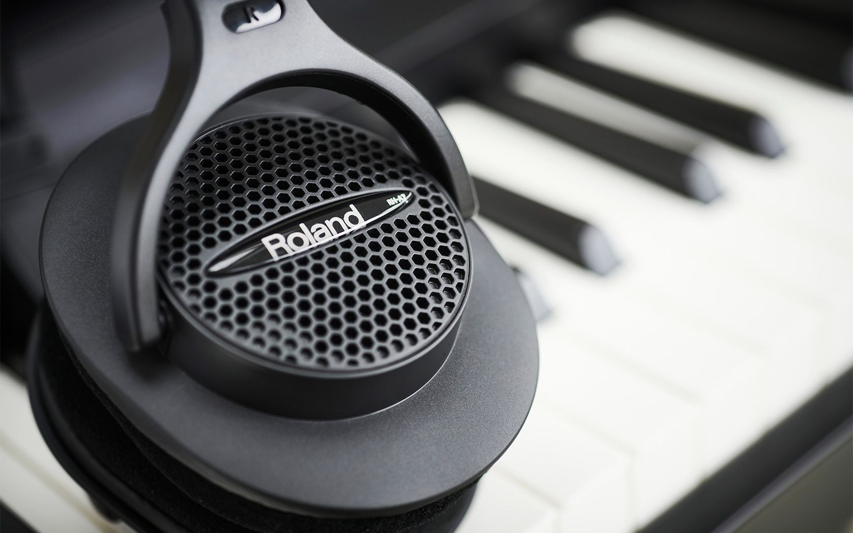 Roland RH-A7 Digitalpiano-Kopfhörer - 40 mm-Treiber und offenes Design_00053217_