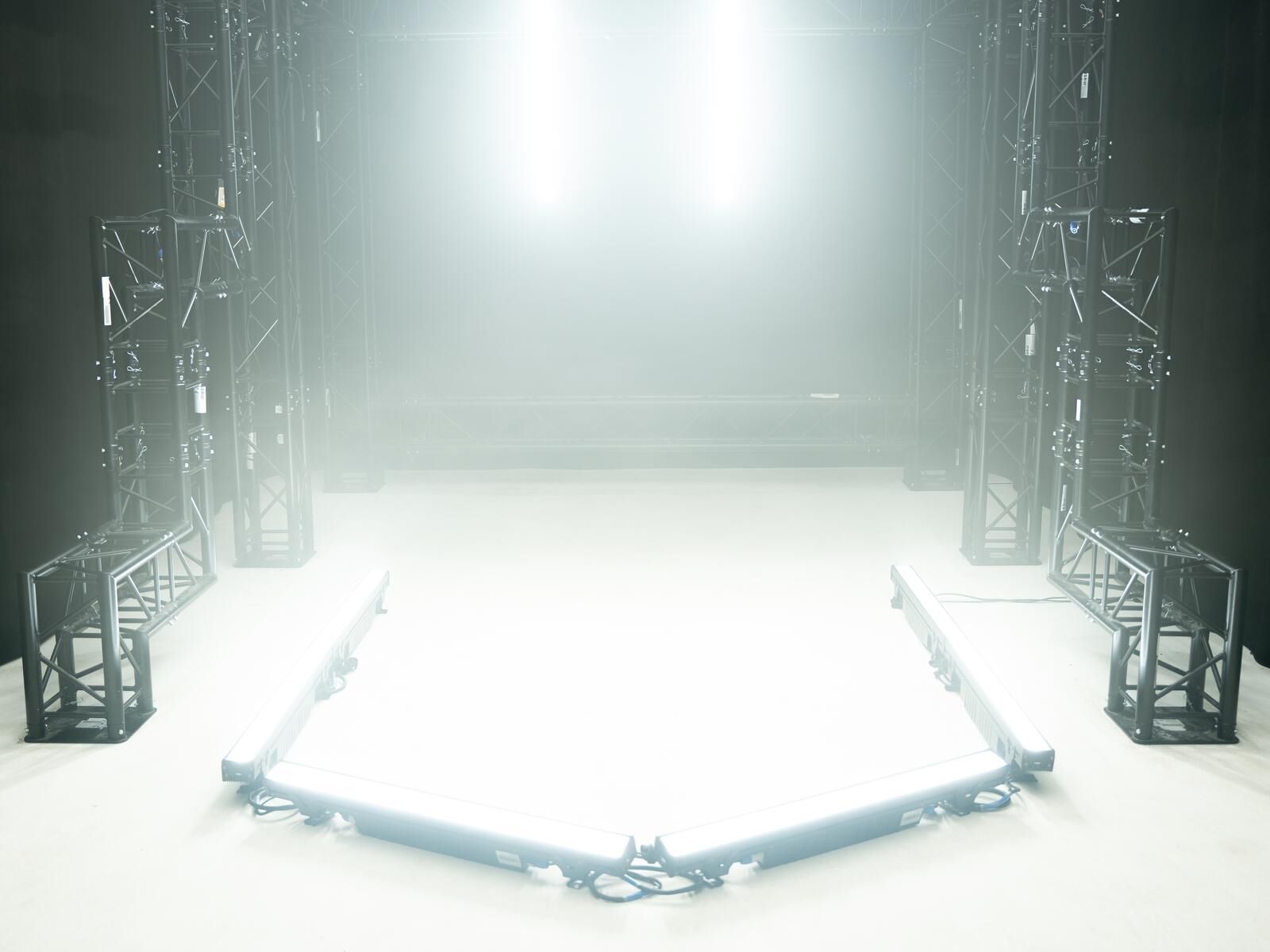 EUROLITE LED Mega Strobe 768 Bar  B-Stock! _00054248_