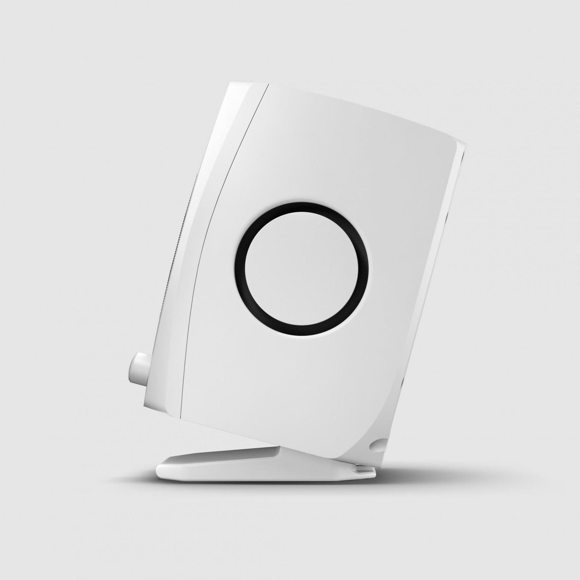 Adam D3V White aktives Desktop-Monitoring-System_00053489_