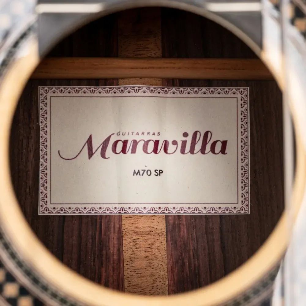 Maravilla M 70 SP 4/4  Solid Rosewood  Konzertgitarre in vollmassiver Bauweise  
