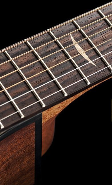 Baton Rouge AR11 C/ACE Akustikgitarre mit Tonabnehmer