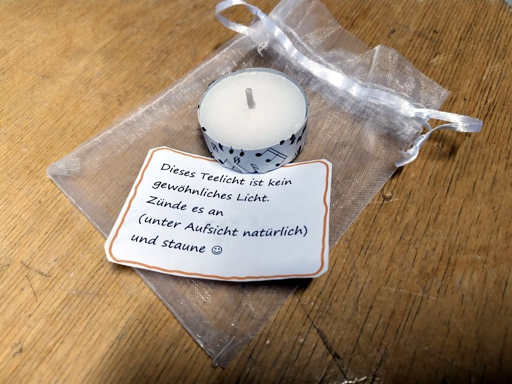 Geschenkartikel Musikalisches Teelicht in liebevoller Handarbeit hergestellt