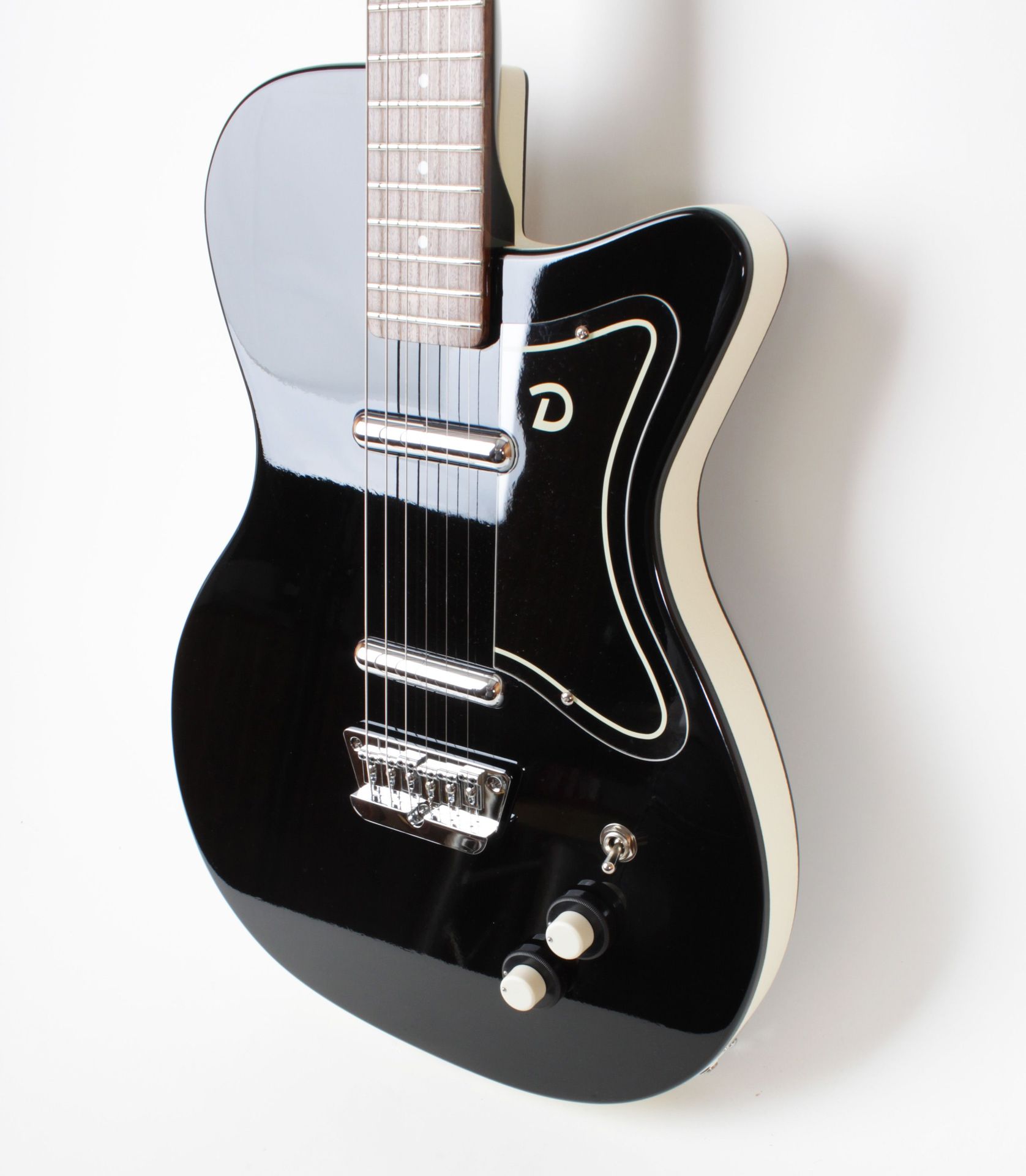 Danelectro '56 Black E-Gitarre 
