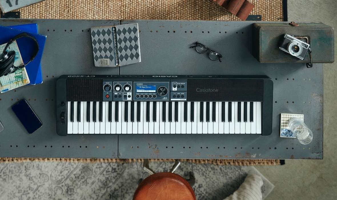 Casio CT-S500 Keyboard incl.Netzadapter, USB, Audio-in, incl.WUBT10 Casio CT-S500 Keyboard incl.Netzadapter, USB, Audio-in, incl.WUBT10