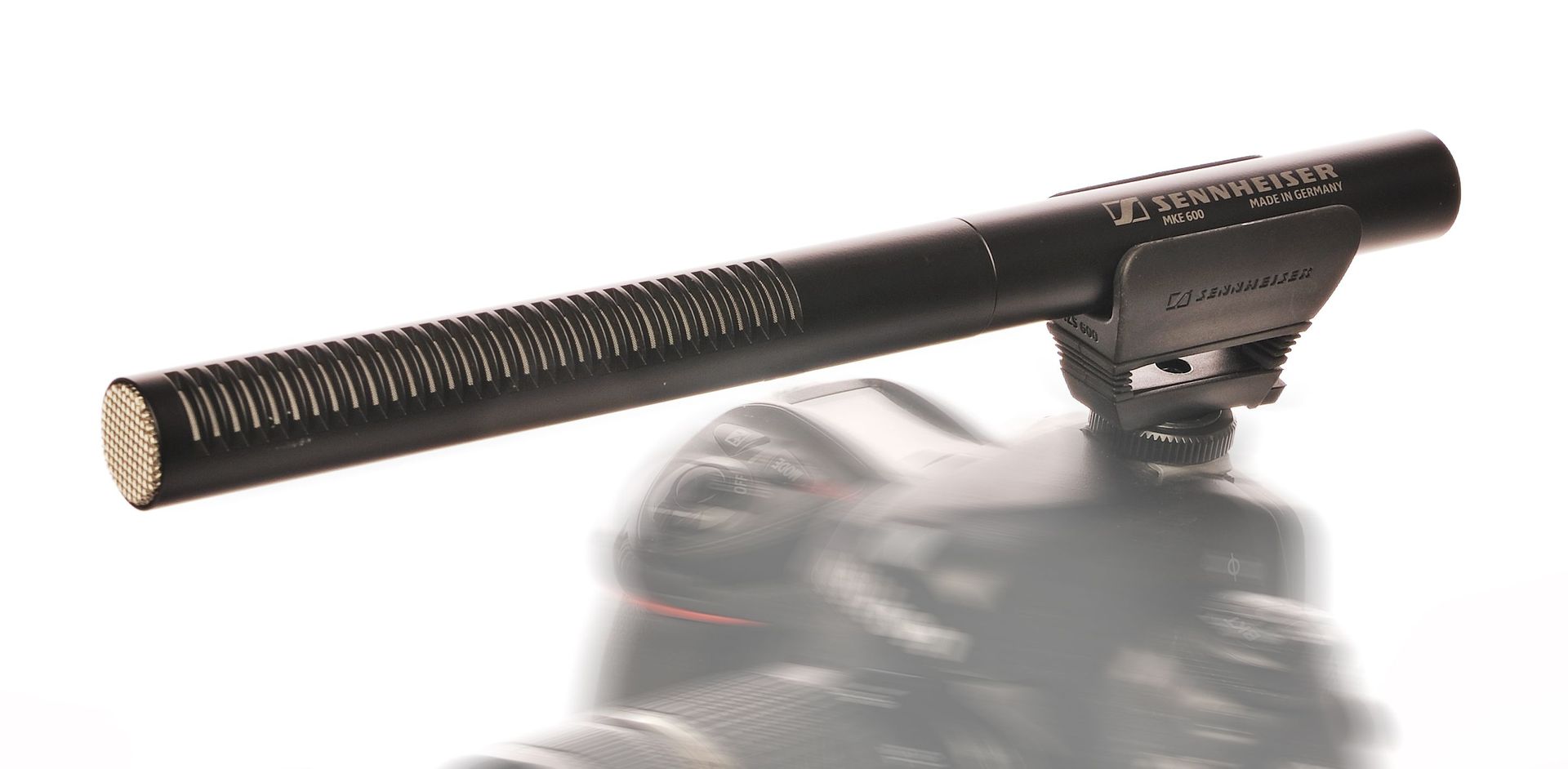 Sennheiser MKE 600 Kamera-Richtmikrofon für Video, Film, Kamera, TV 