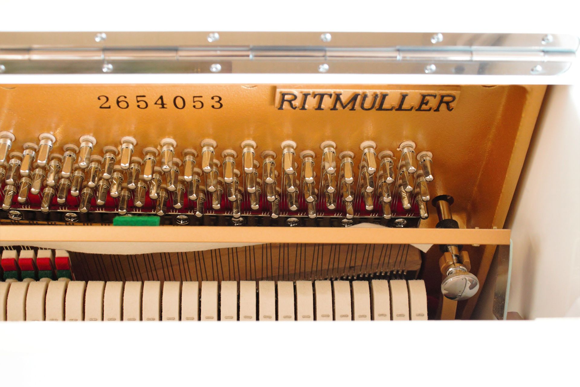 Klavier Ritmüller 110 cm weiß poliert