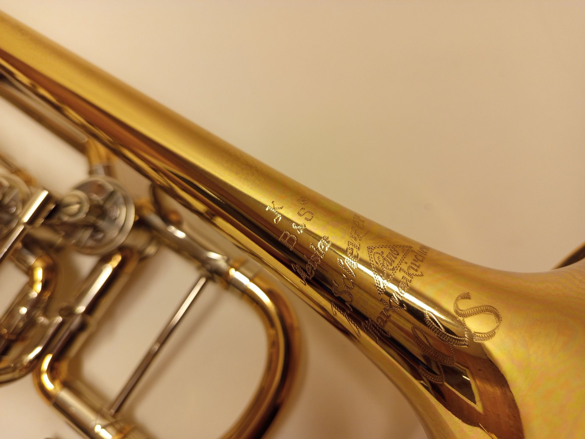 Scherzer Trompete Piccolo Hoch B/A Kugelgelenke Bach-Trompete 8111G gebraucht