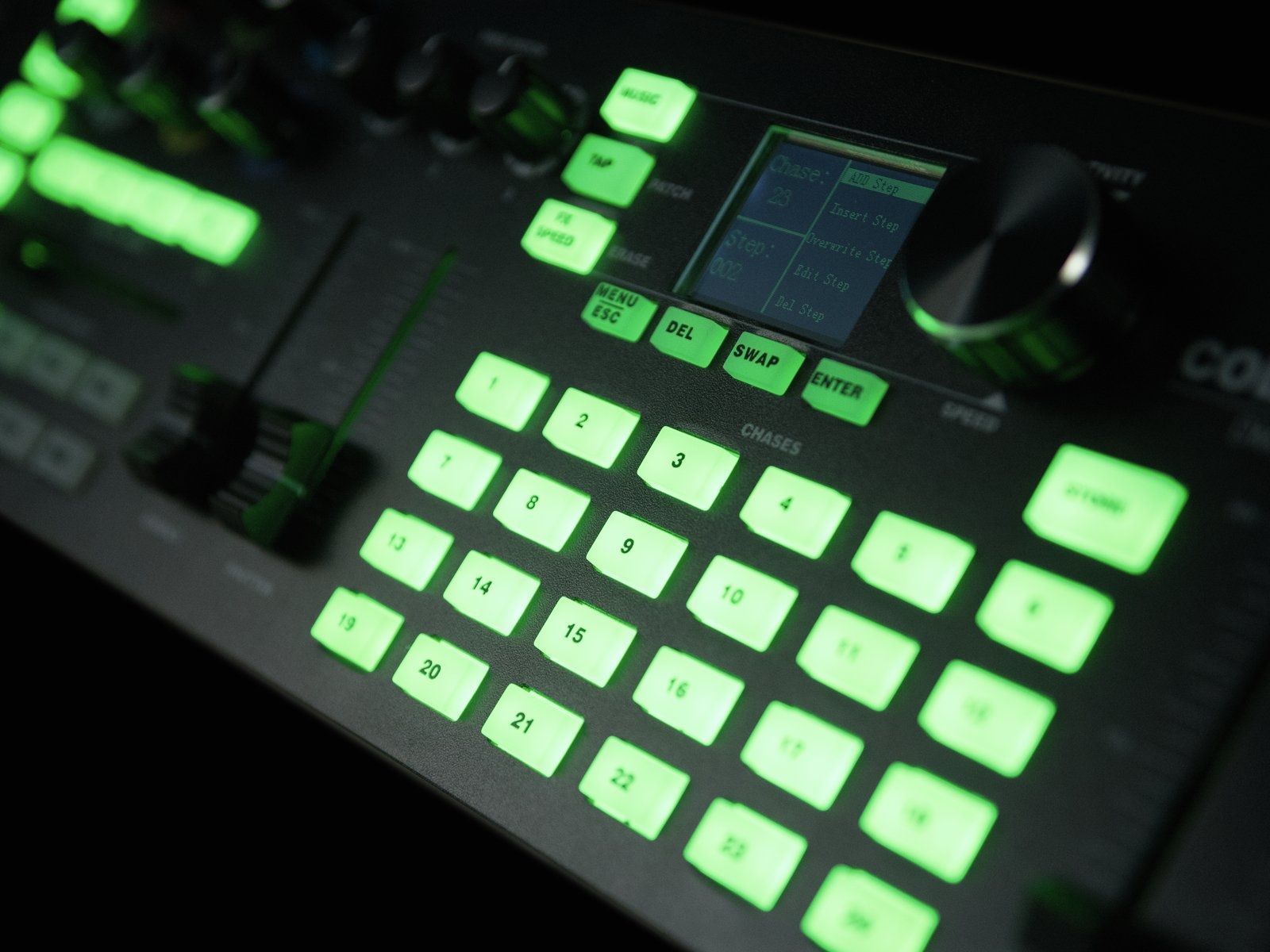 EUROLITE DMX LED Color Chief Controller DMX-Lichtmixer mit innovativer Steuerung_00040156_