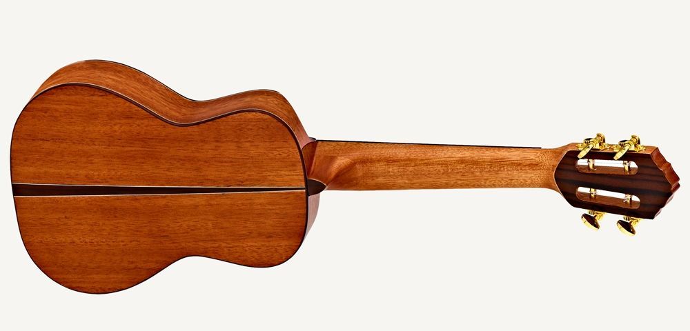 Ortega ECLIPSE-CC4 Konzertukulele vollmassive Bauweise incl. Gigbag