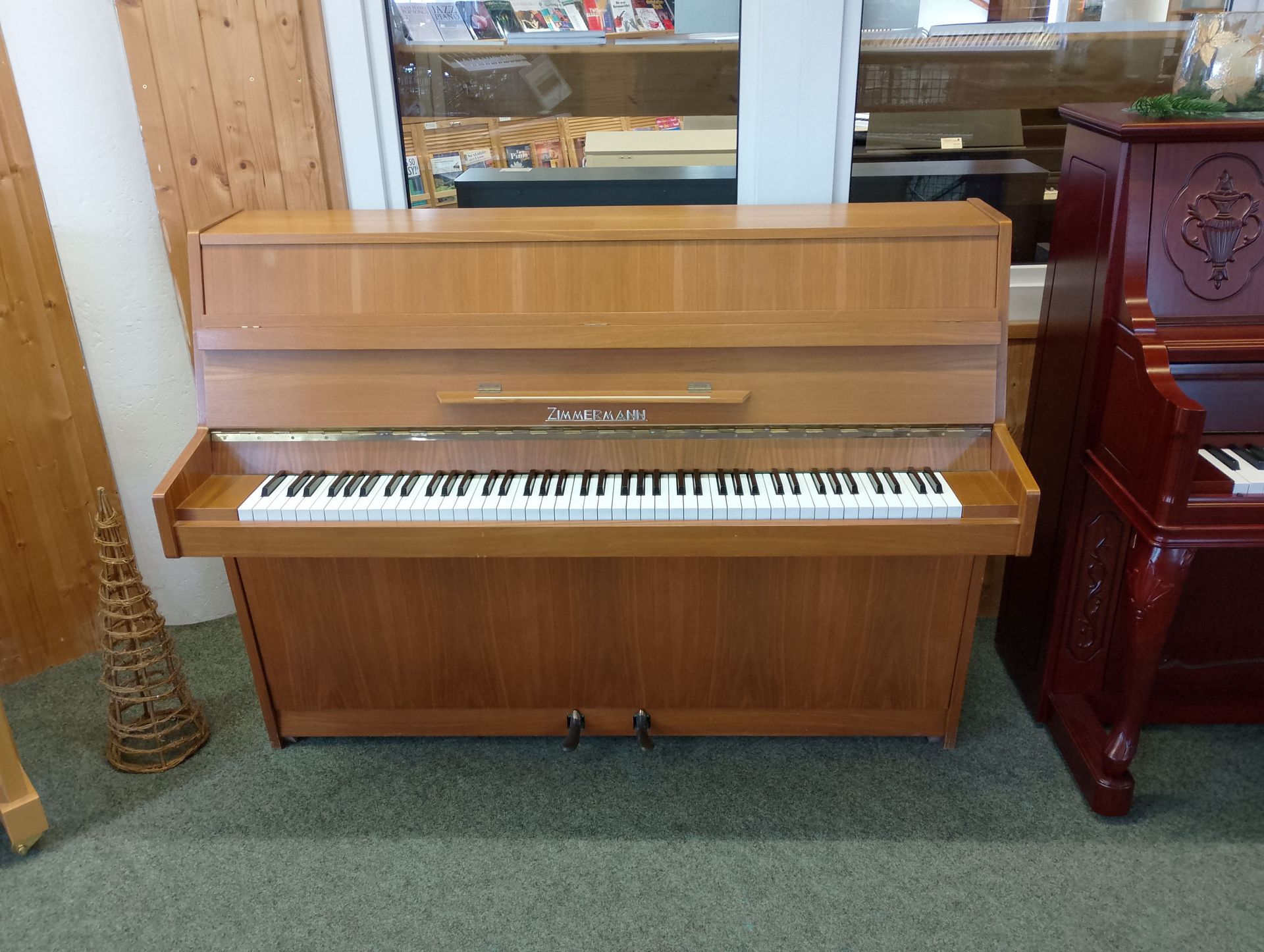 Klavier Zimmermann (DDR) gebraucht - überholungsbedürftig -