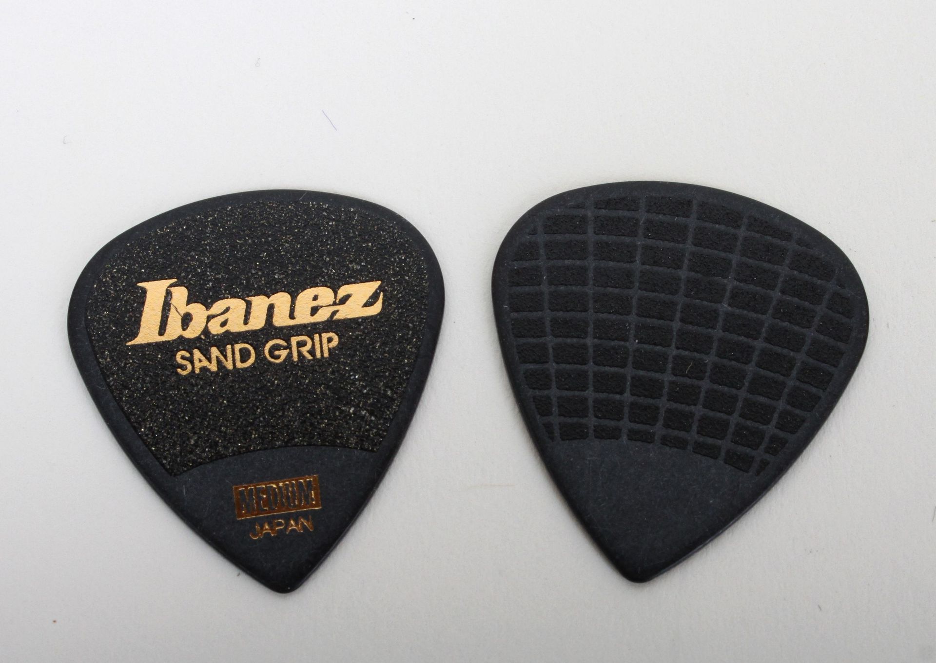 Ibanez PPA16MSG-BK 0,8mm Flat Pick Sand Grip 6er Pack_00035230_