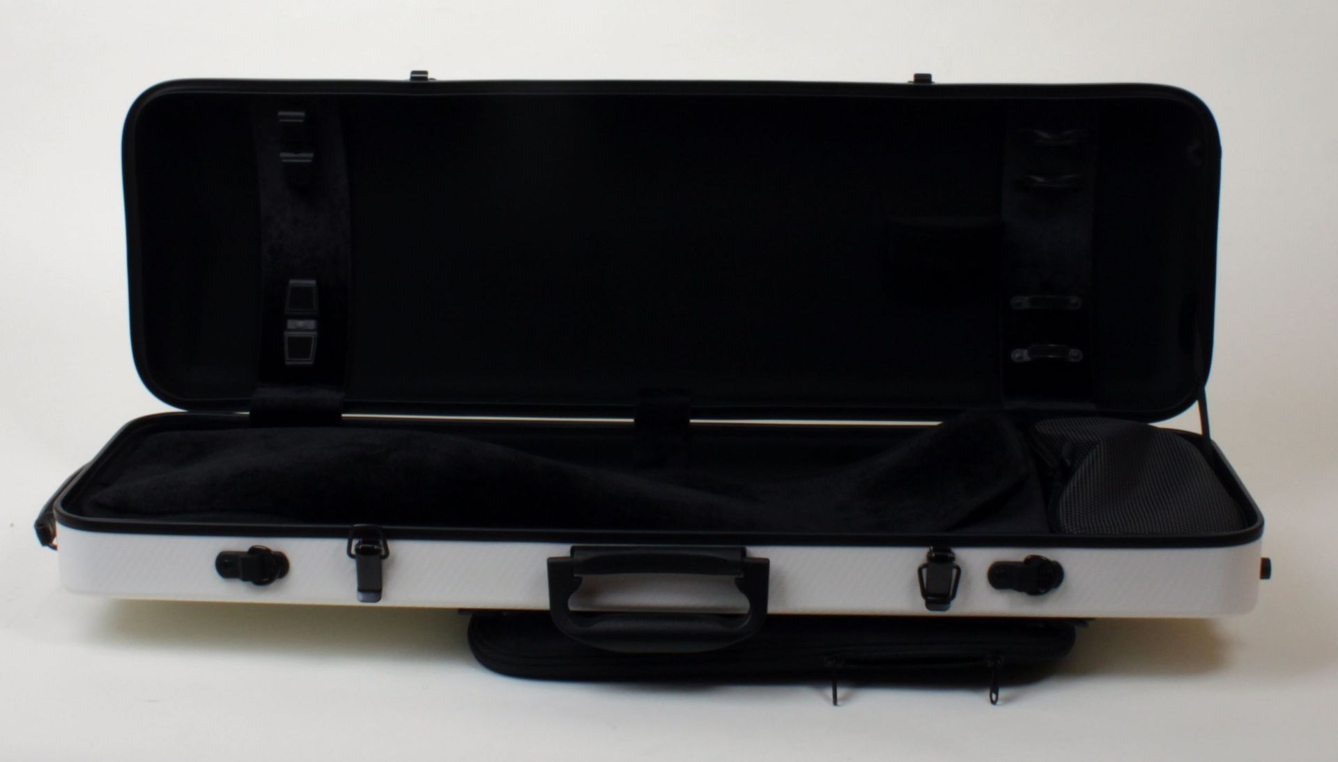 GEWA Etui/ Koffer Violine Polycarbonat 4/4 weiß, 2,4kg, Rucksackriemen GEWA Etui/ Koffer Violine Polycarbonat 4/4 weiß, 2,4kg, Rucksackriemen