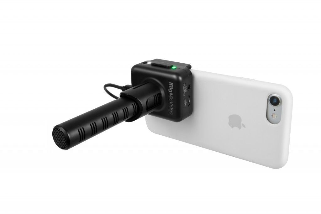 IK Multimedia iRig Mic Video Bundle Kameramikrofon + Halterung für Smartphone