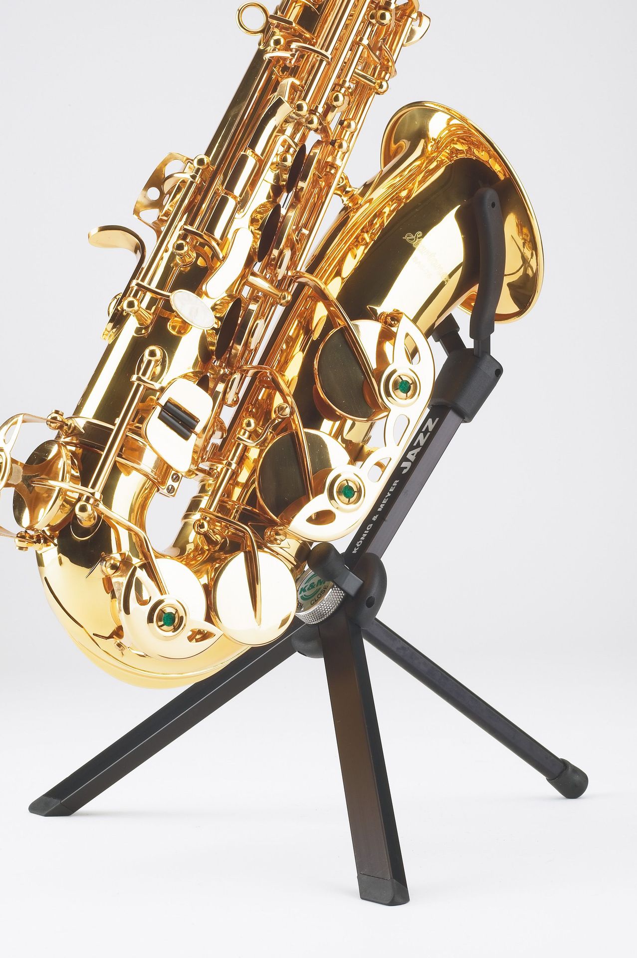 K&M 14330 Saxophonständer JAZZ Altsaxophon, im Schallstück transportierbar_00010991_