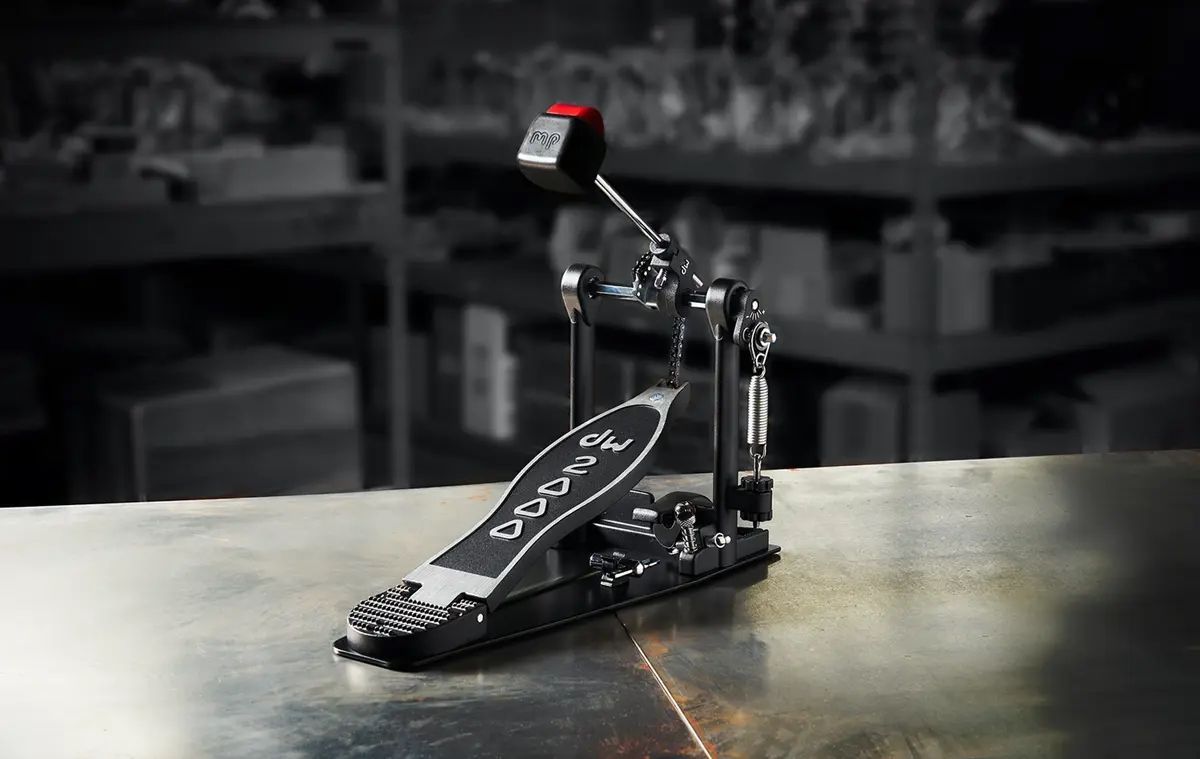 DW 2000 Series Single Bass Drum Pedal_00053659_