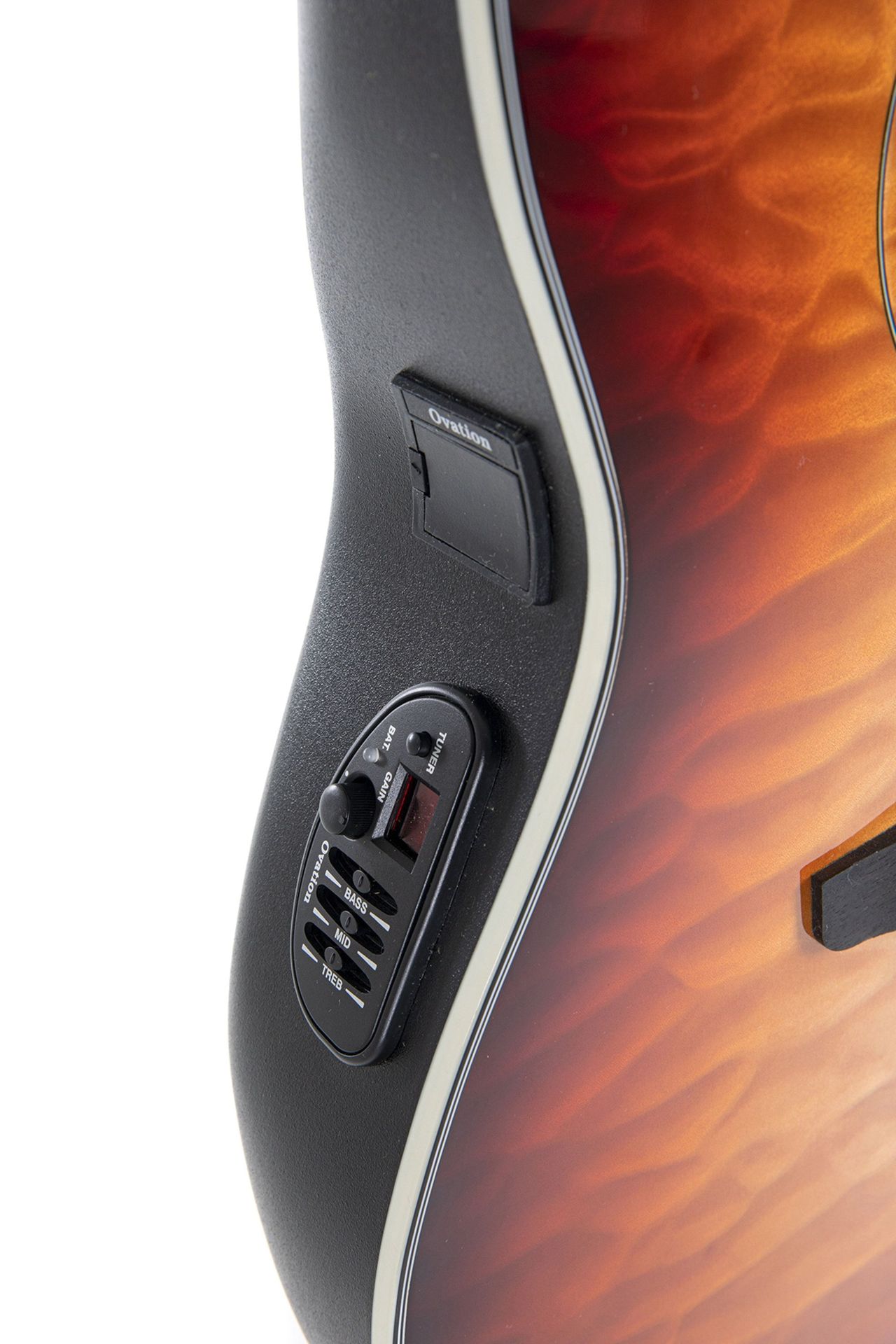 Ovation Celibrity Traditional Plus CS24X-7C-G Cognac Burst Gloss