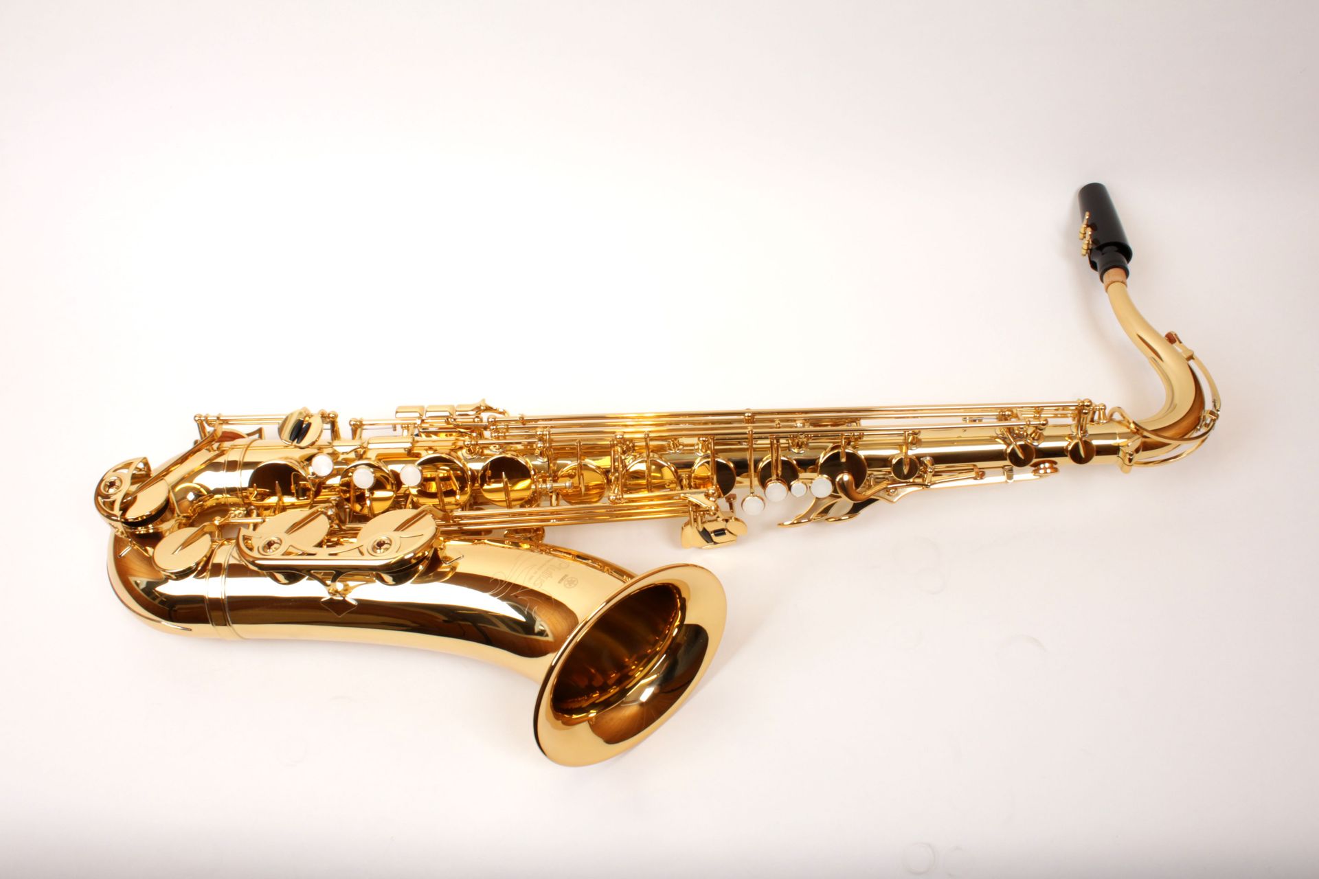 Yamaha PLUTUS YTS-PLU1 B-Tenorsaxophon , incl. Koffer u. Zubehör