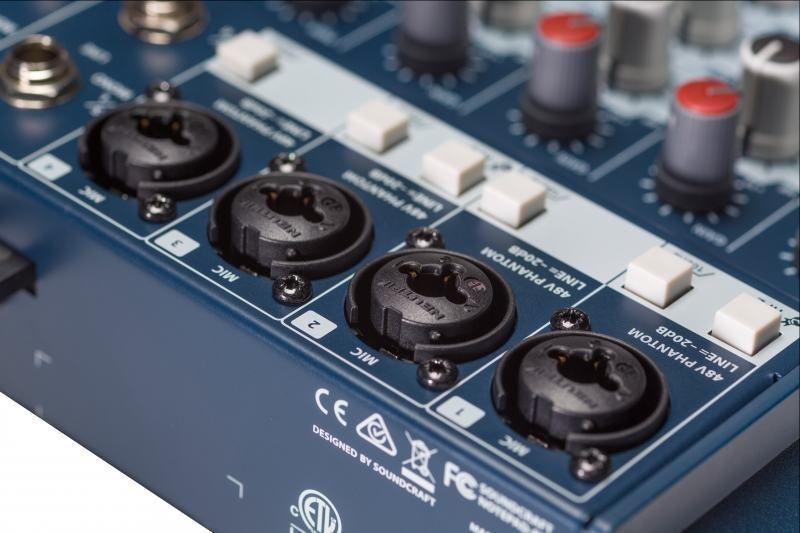 Soundcraft Notepad-12FX Kompaktmischpult  12-Kanal Mixer