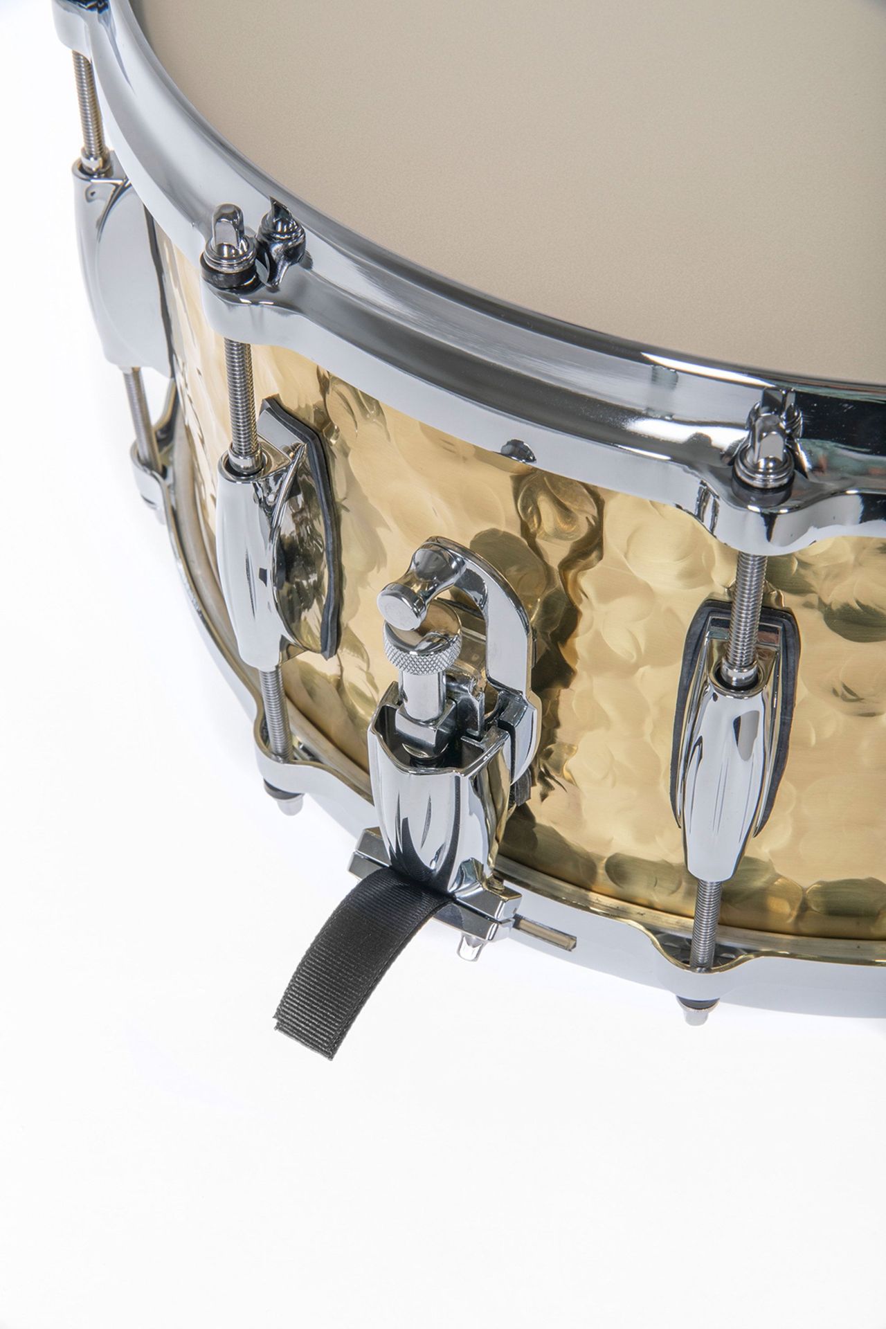 Gretsch 14"x6,5" Hammered Brass Snare Gretsch 14"x6,5" Hammered Brass Snare