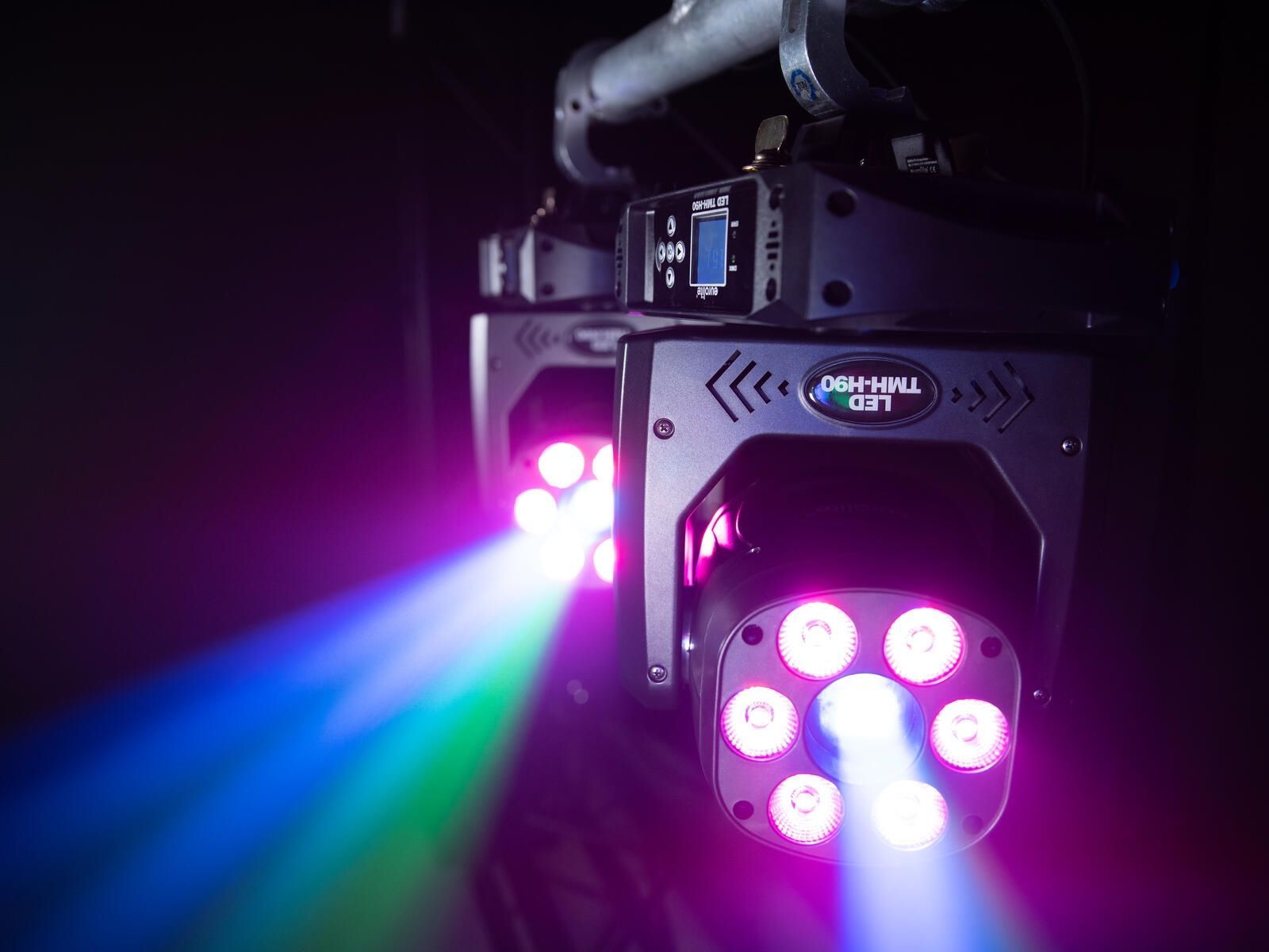 EUROLITE LED TMH-H90 Hybrid Moving-Head Spot/Wash COB_00054182_