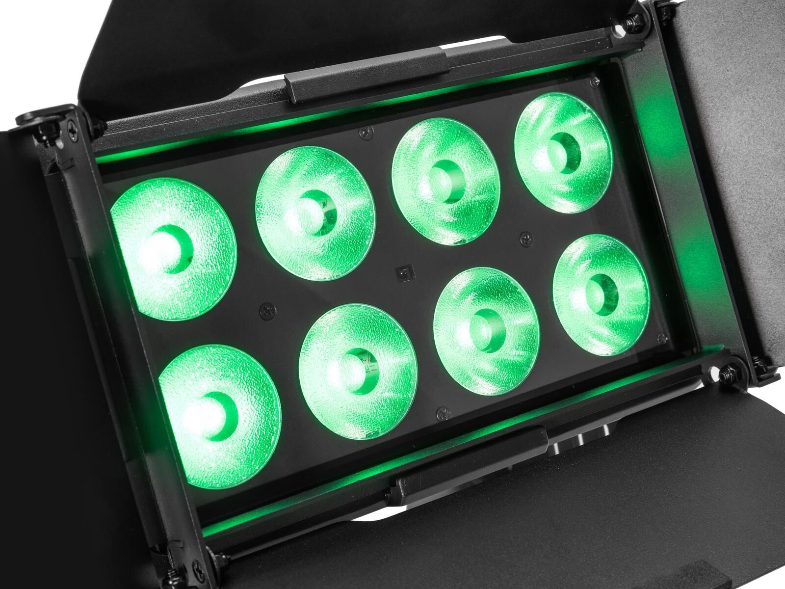 EUROLITE Multiflood IP 8x10W RGBW Wash LED Scheinwerfer Outdoor EUROLITE Multiflood IP 8x10W RGBW Wash LED Scheinwerfer Outdoor