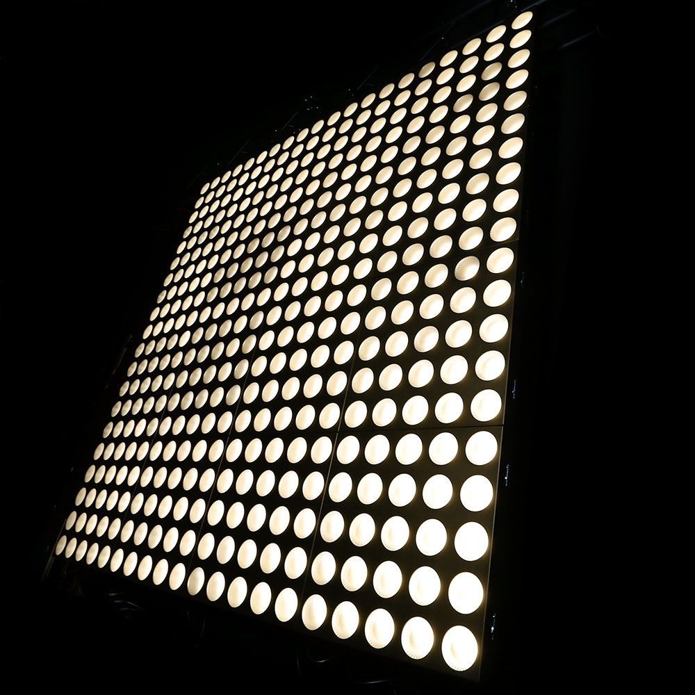 Cameo Matrix Panel 3 WW, 5 x 5 LED Matrix Panel mit Single Pixel Control