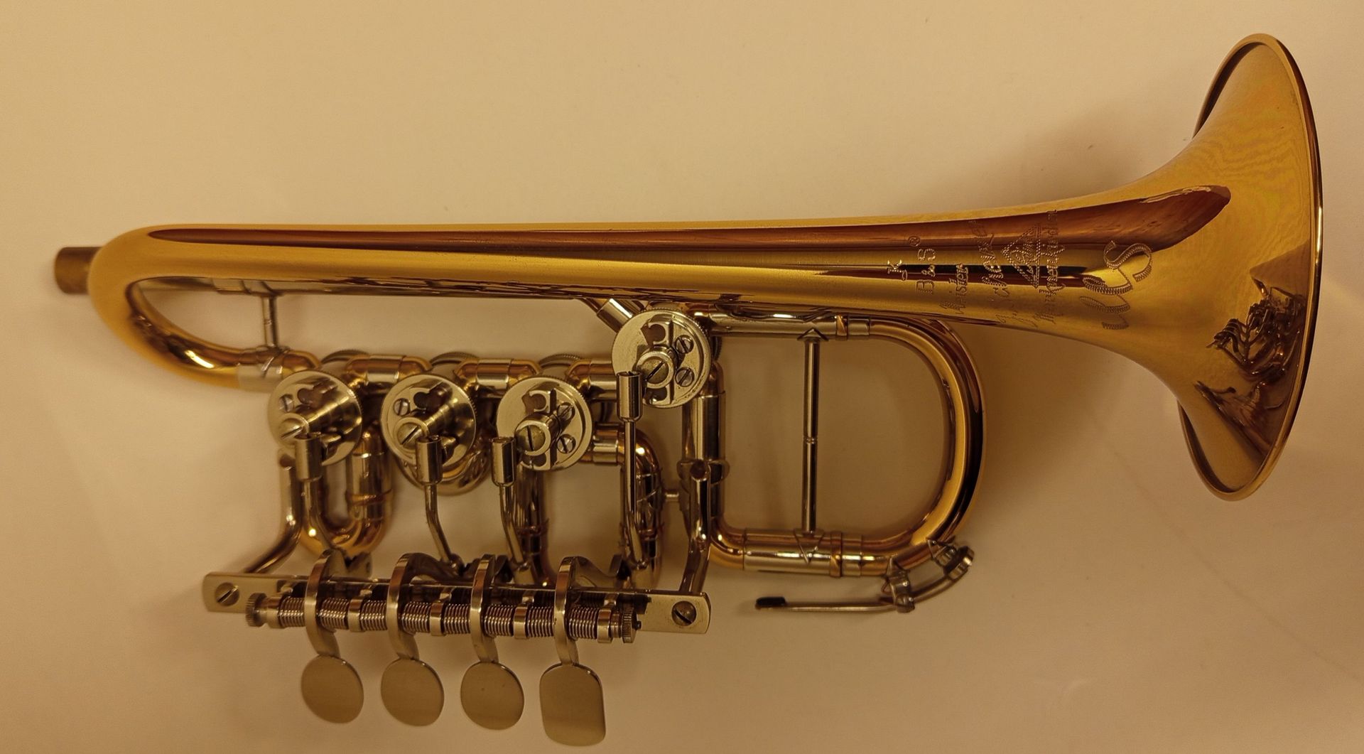 Scherzer Trompete Piccolo Hoch B/A Kugelgelenke Bach-Trompete 8111G gebraucht