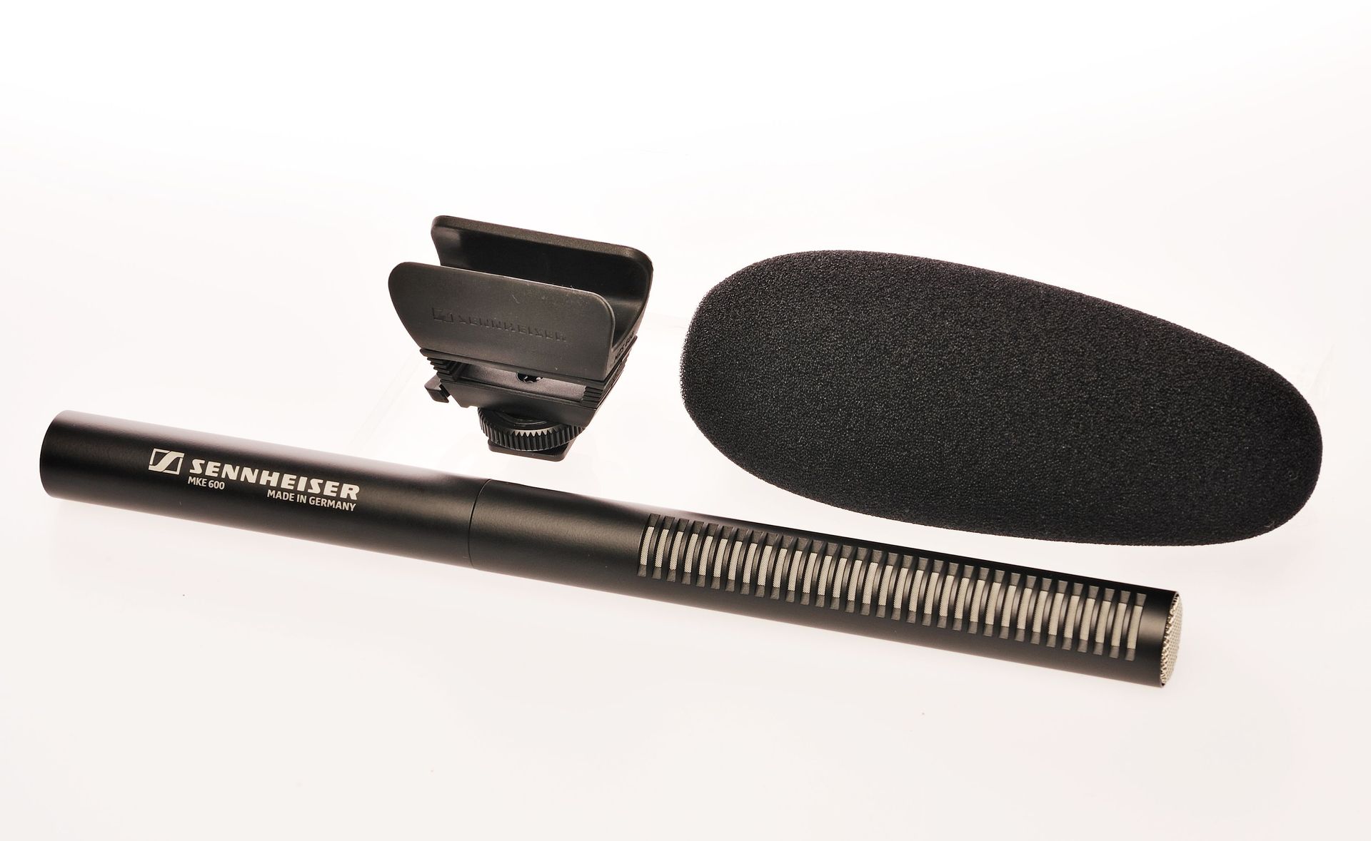 Sennheiser MKE 600 Kamera-Richtmikrofon für Video, Film, Kamera, TV 