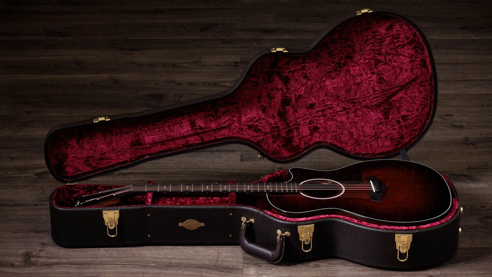 Taylor 324ce Scalloped V-Class Bracing Next Generation