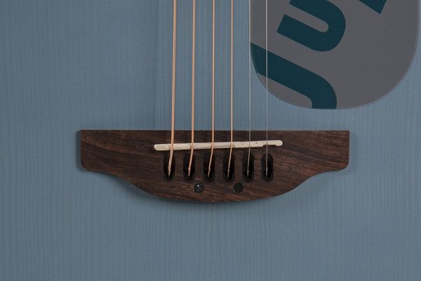 Ovation Applause Jump Lagoon Akustikgitarre