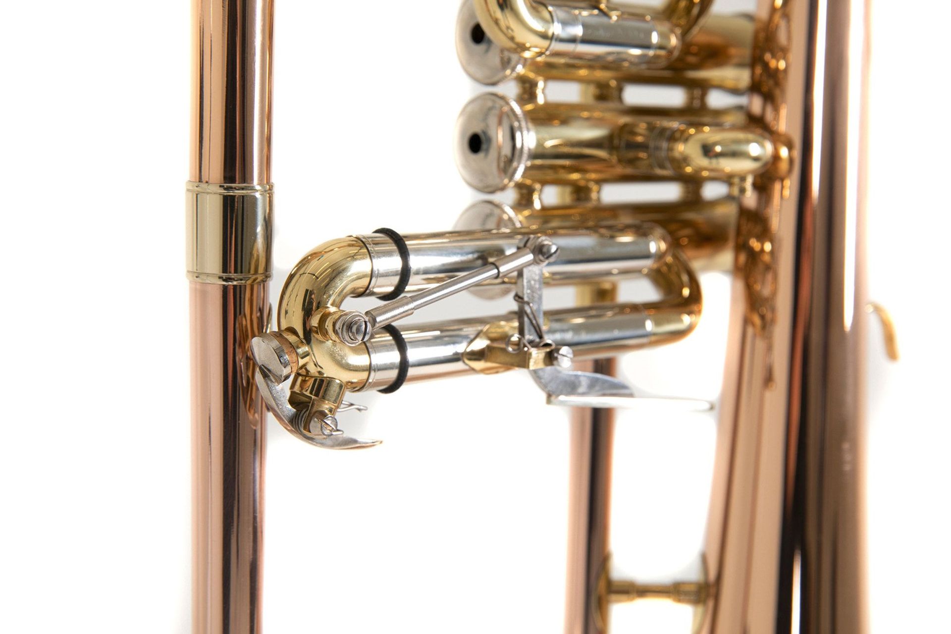Bach FH501 B-Flügelhorn Goldmessing, Etui + Zubehör Bach FH501 B-Flügelhorn Goldmessing, Etui + Zubehör