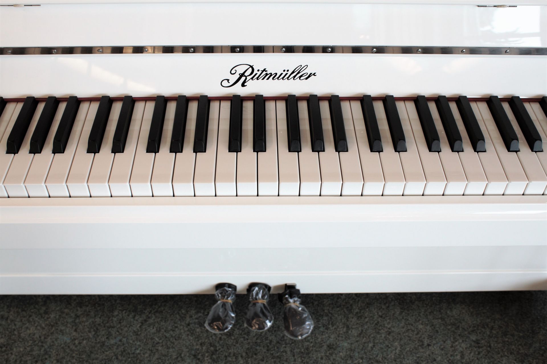 Klavier Ritmüller 110 cm weiß poliert_00050794_