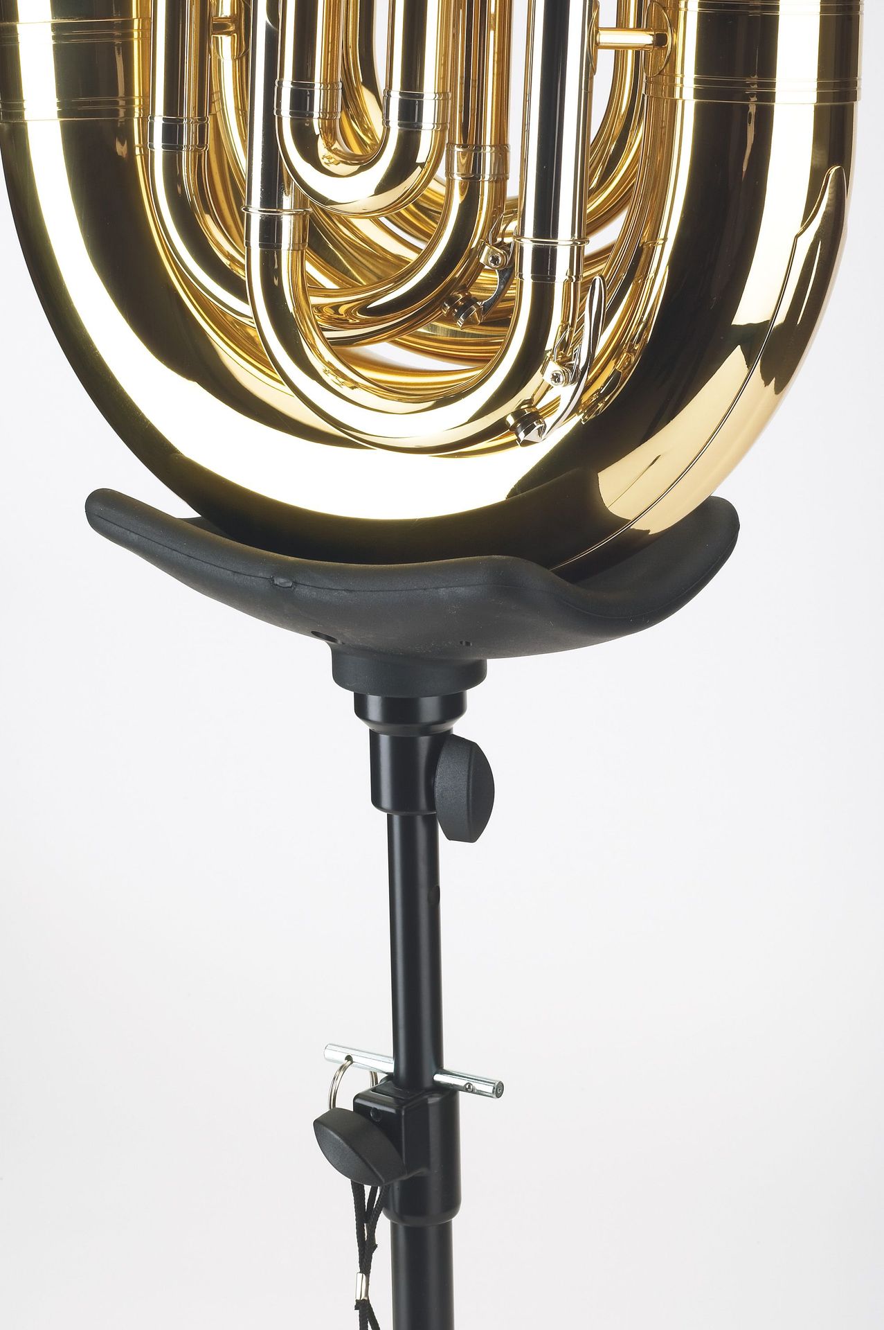 K&M 14950 Tubaständer Spielständer für alle B,- C,- F,- Es- Tuba-Modelle _00049337_