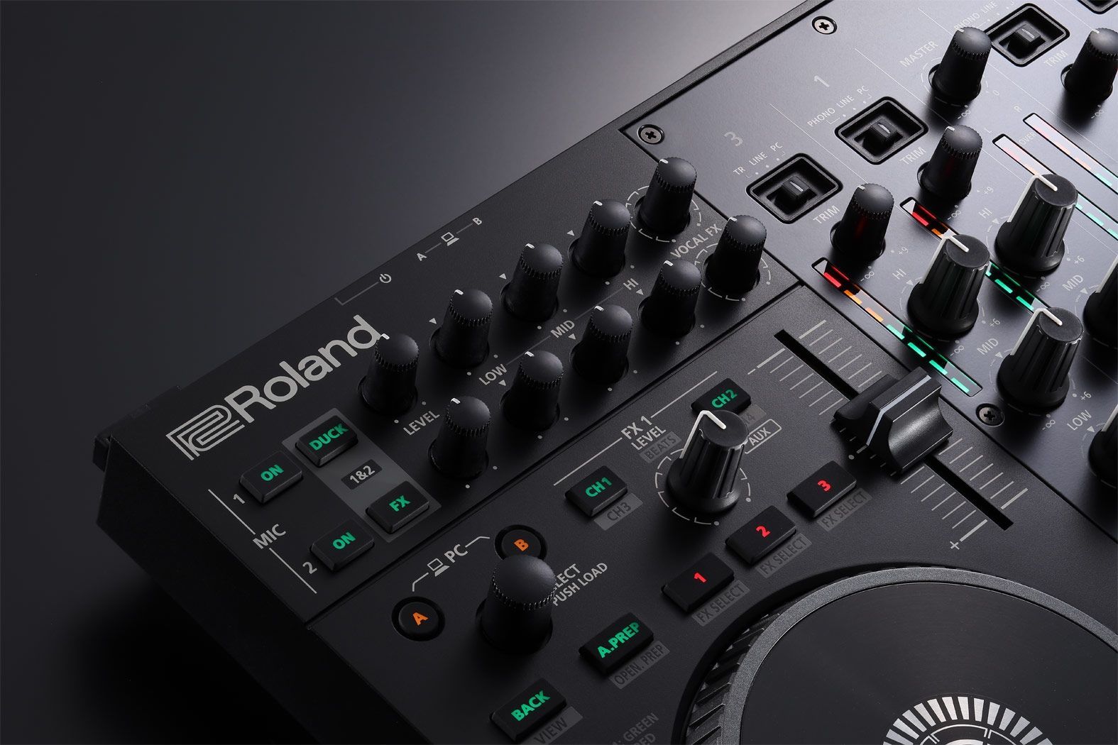 Roland DJ-707M  4-Kanal DJ Controller für Serato DJ Pro mit vier Decks