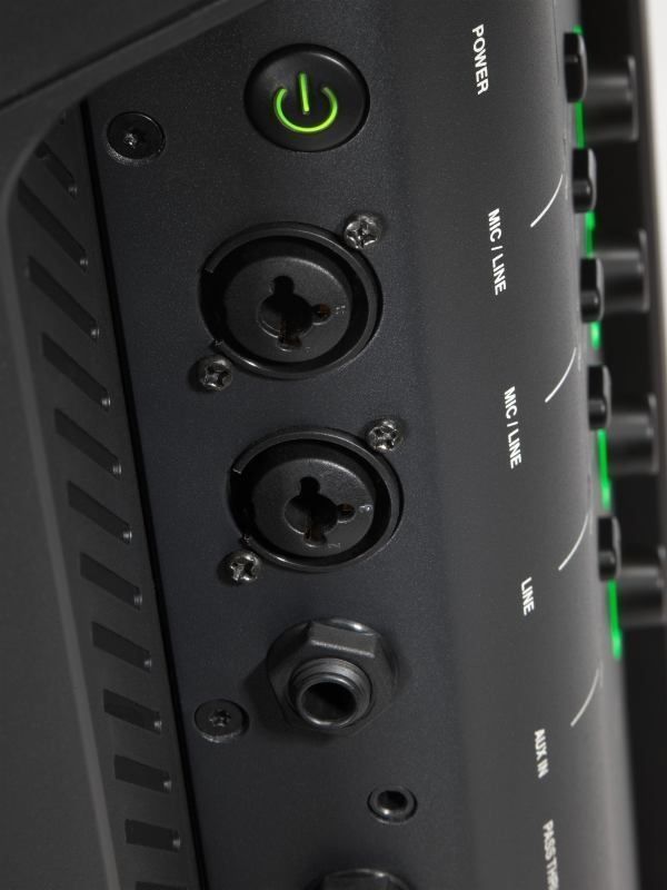 JBL EON One Compact Aktive Fullrangebox inkl. Ersatz-Akku gratis so lange Vorrat JBL EON One Compact Aktive Fullrangebox inkl. Ersatz-Akku gratis so lange Vorrat
